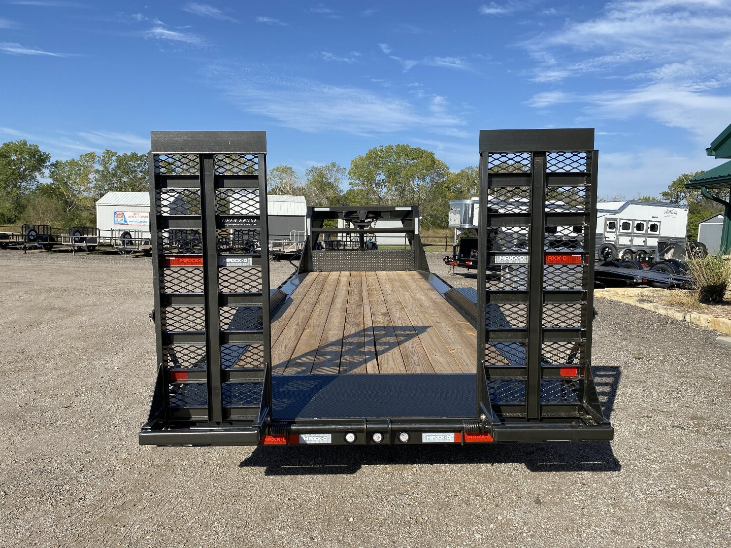 New 2025 MAXXD H8X Equipment Trailer 24'