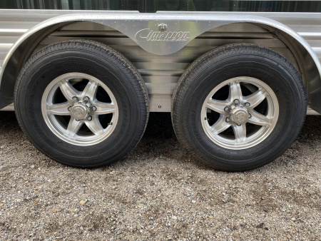 New 2025 Cimarron Showstar 6 Pen Bumper Pull