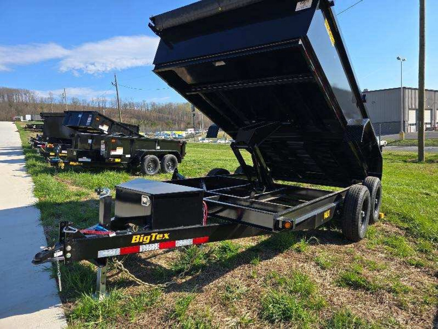 New 2025 Big Tex Trailers 14LX-14 Dump Trailer