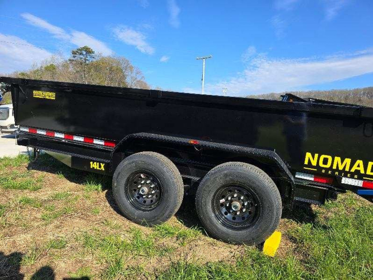 New 2025 Big Tex Trailers 14LX-14 Dump Trailer