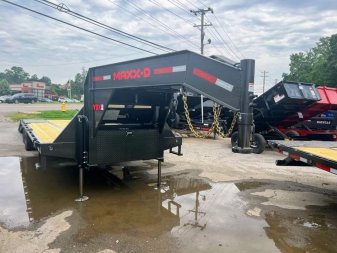 New 2025 MAXX-D YDX 32' HYD DOVE, HYD JACK Equipment Trailer