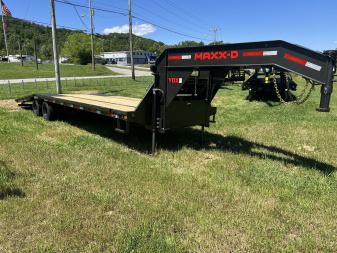 New 2025 MAXX-D YDB 32' HYD DOVE, HYD JACK Equipment Trailer