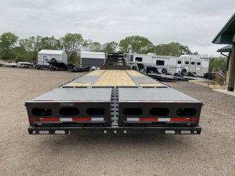 New 2024 MAXXD LDX Flatbed Trailer 102"x32'