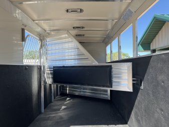 New 2024 Cimarron Trailers Horse Trailer