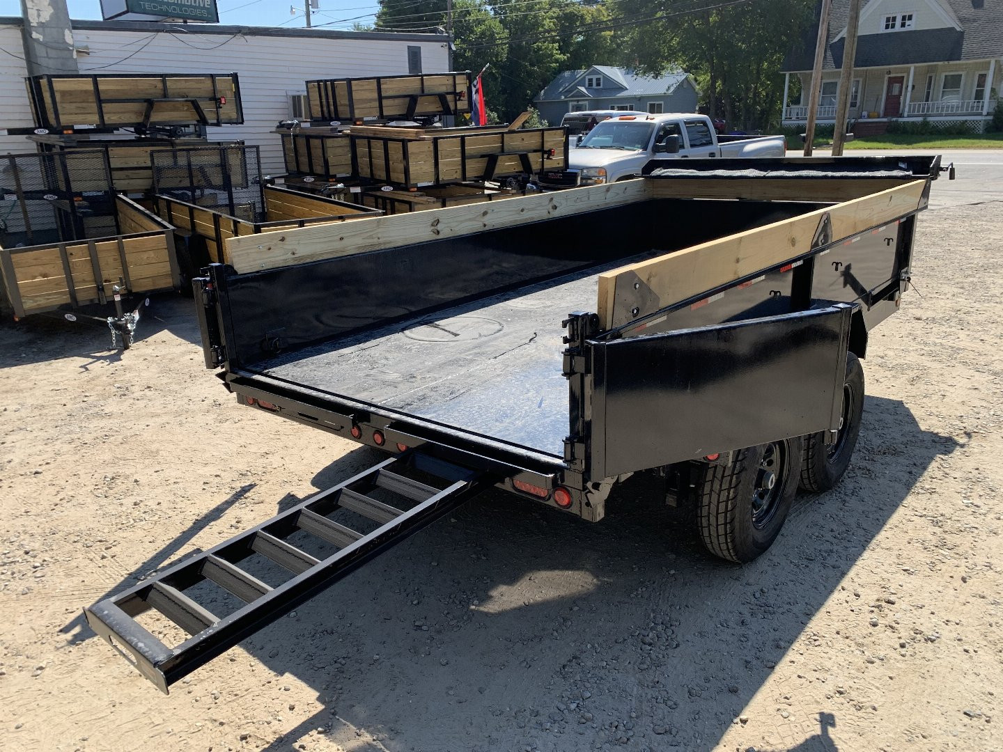 New 2025 LOAD TRAIL 7x14-DE Dump Trailer/ Tarp & Ramps/ Spreader Gate- 14,000gvw