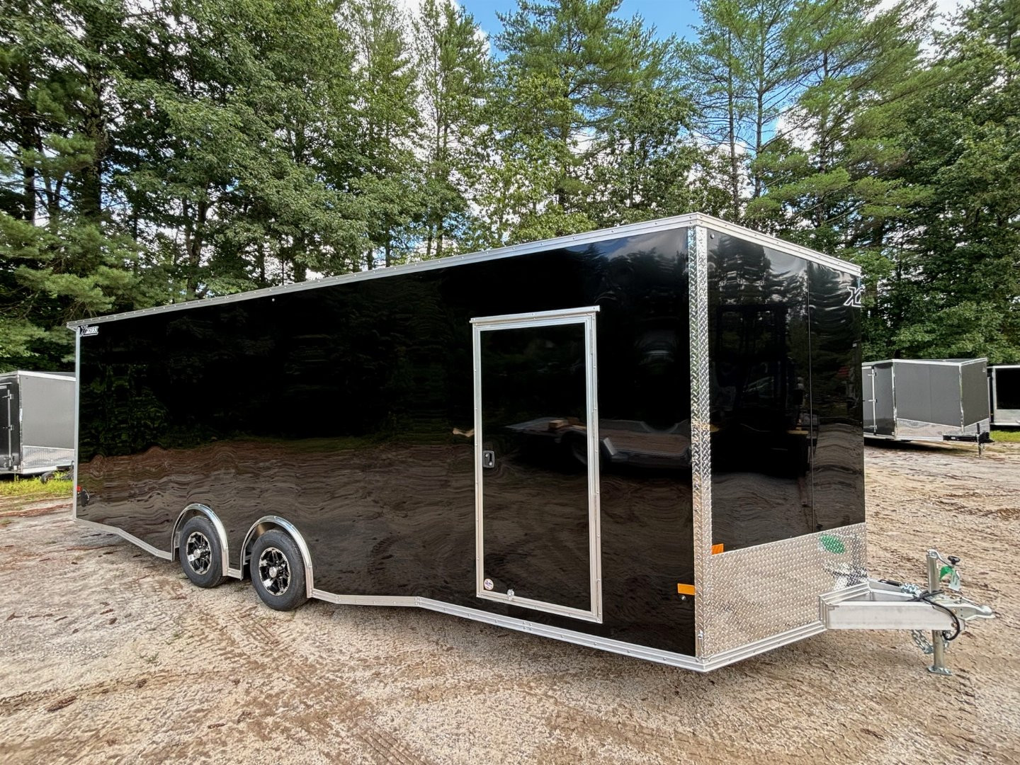New 2025 HIGH COUNTRY 8.5X24 + 3ft V nose/ 7' interior height/ELITE ESCAPE-DOOR /full aluminum construction/ 9990gvw