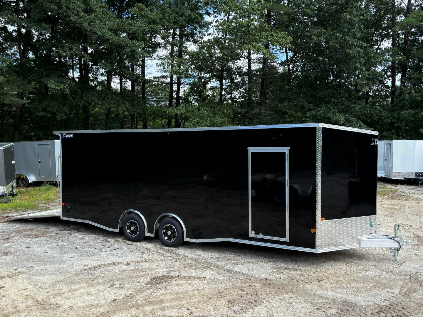 New 2025 HIGH COUNTRY 8.5X24 + 3ft V nose/ 7' interior height/ELITE ESCAPE-DOOR /full aluminum construction/ 9990gvw