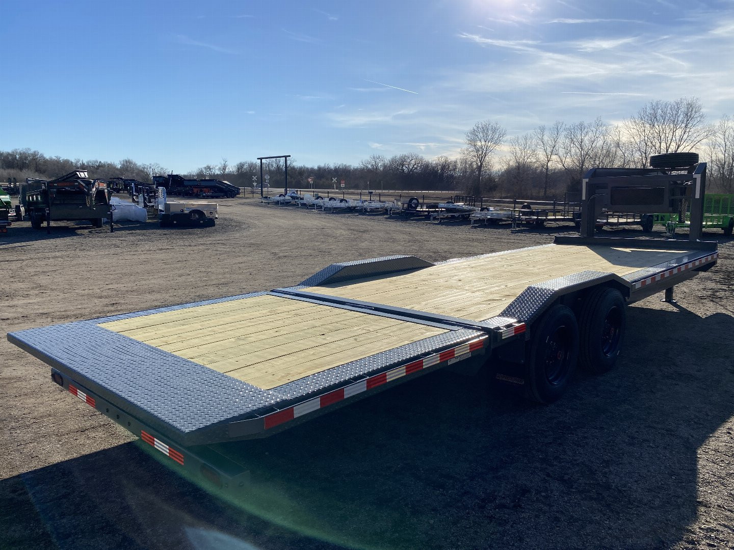 New 2024 Midsota STWB Equipment Trailer 7' Hydraulic Dovetail 26'