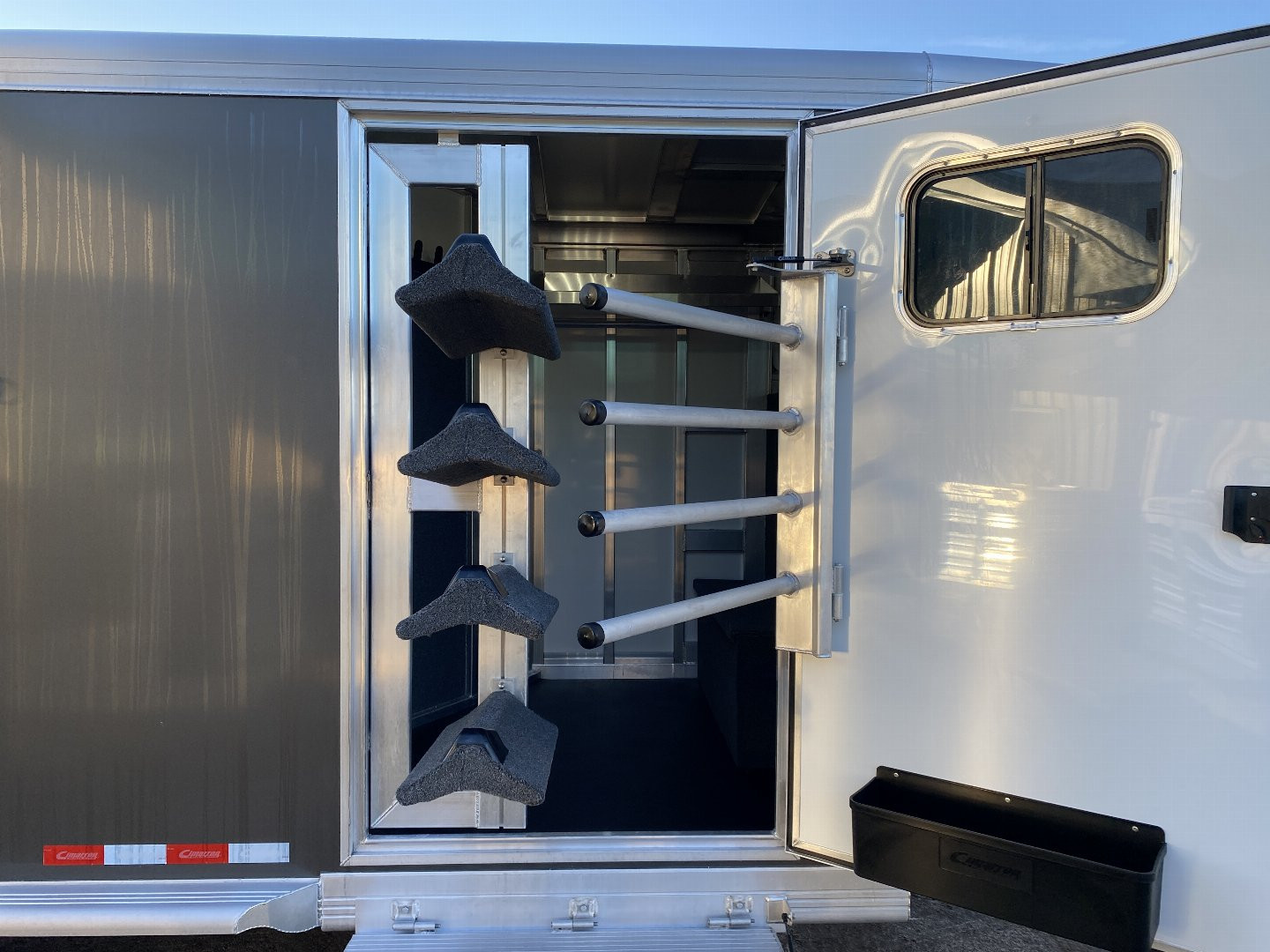 New 2024 Cimarron Trailers Norstar 4 Horse Trailer