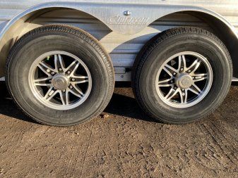 New 2024 Cimarron Trailers Norstar 4 Horse Trailer