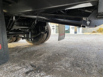 New 2024 MAXXD YDX Flatbed Trailer 36' Hyd. Dovetail