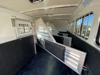 New 2024 Cimarron Norstar 4 Horse Trailer