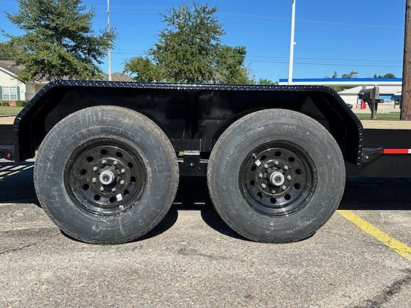 New 2025 Caliber Trailer Mfg 7x20 Equipment Trailer
