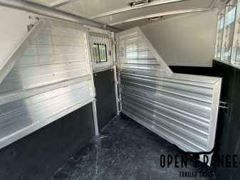 New 2024 CIMARRON TRAILERS  Norstar Horse Trailer