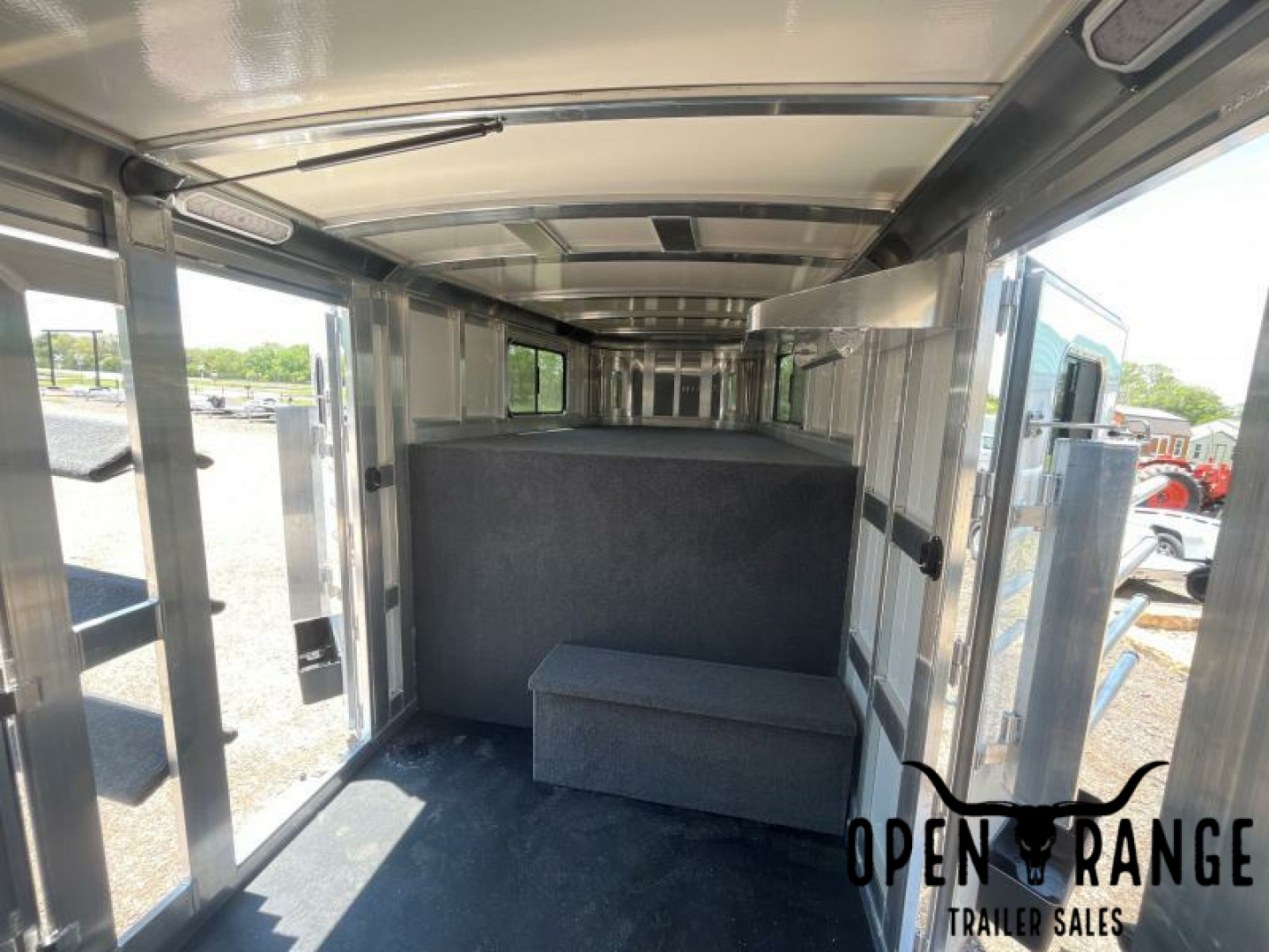 New 2024 Cimarron  Norstar Horse Trailer