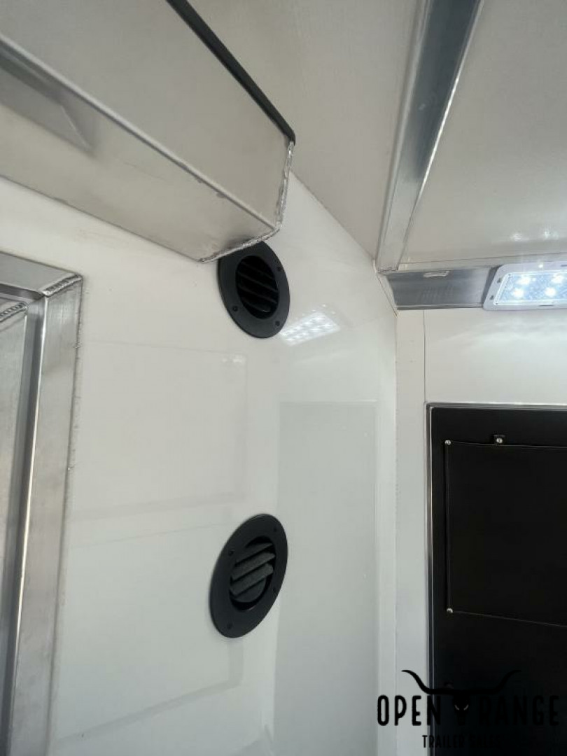 New 2024 Cimarron Lonestar Stock Combo Living Quarters