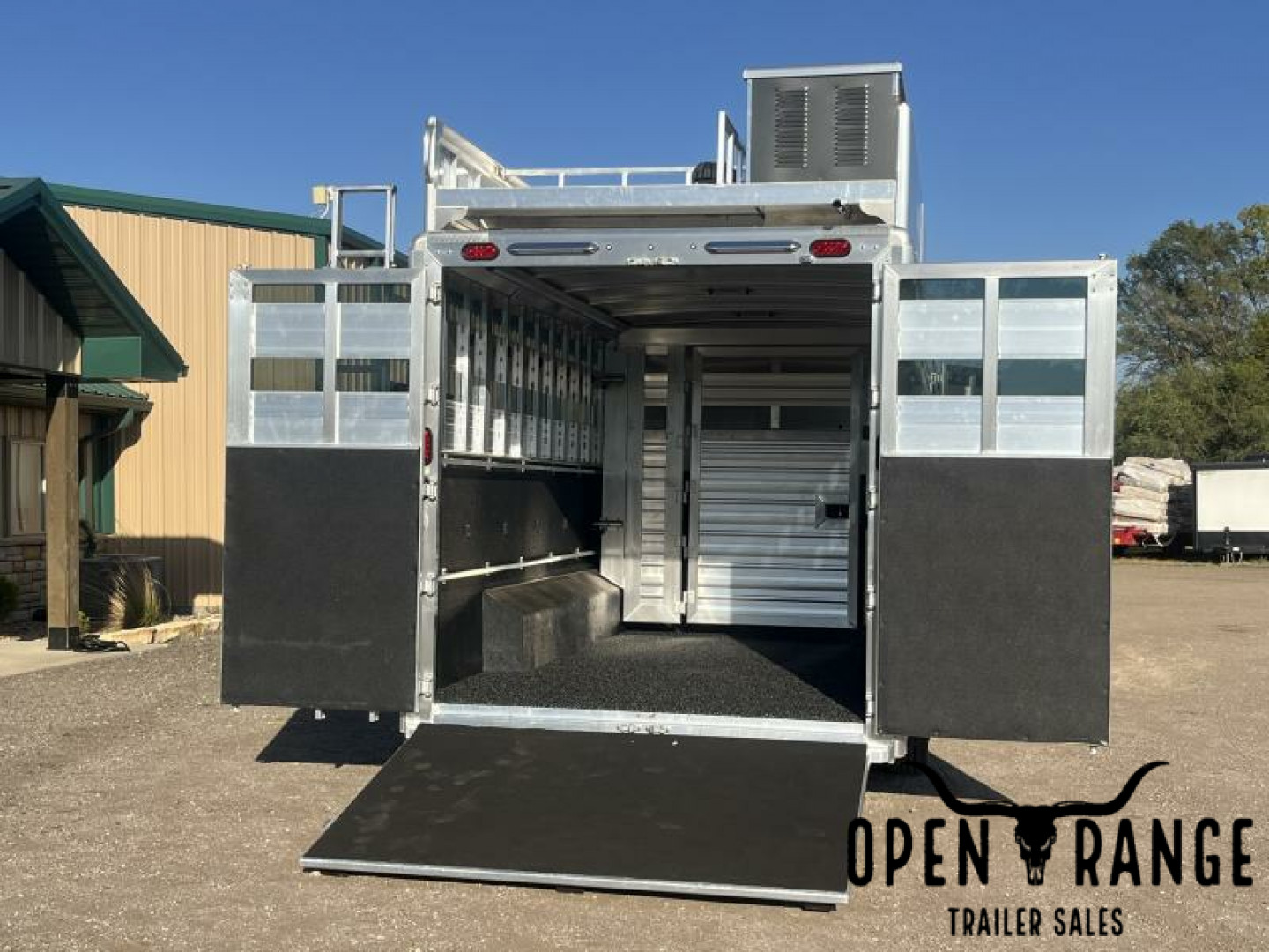New 2024 Cimarron Lonestar Stock Combo Living Quarters