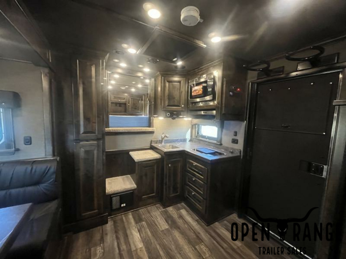 New 2024 Cimarron Lonestar Stock Combo Living Quarters