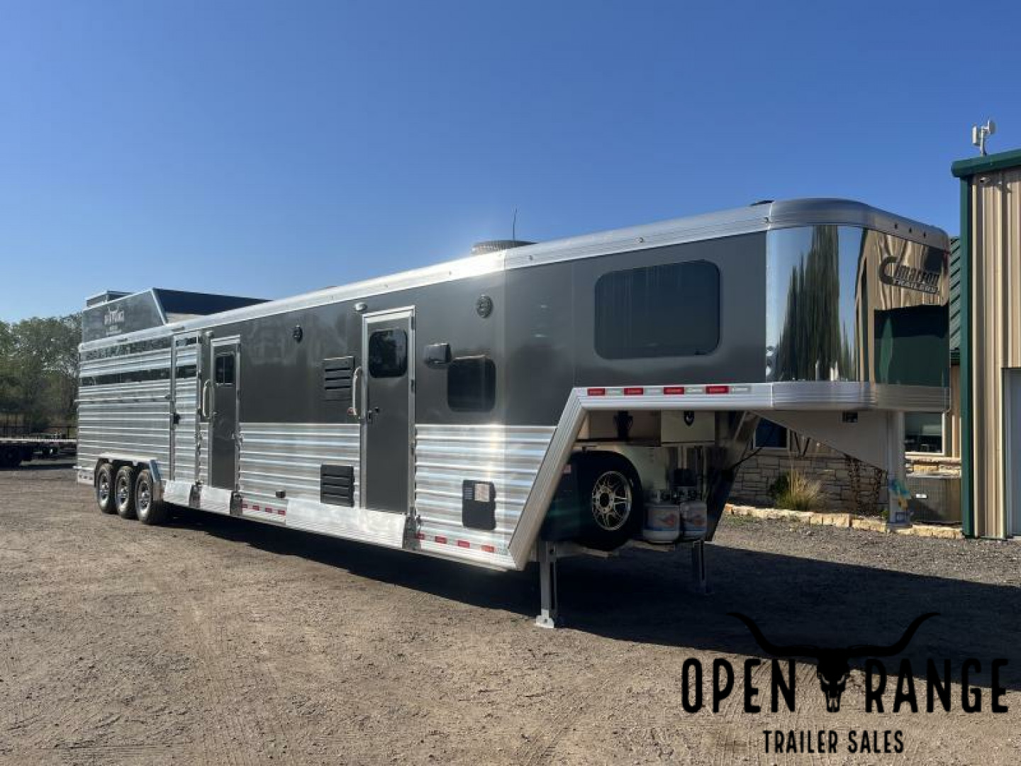 New 2024 Cimarron Lonestar Stock Combo Living Quarters