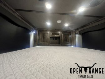 New 2024 Cimarron Lonestar Stock Combo Living Quarters