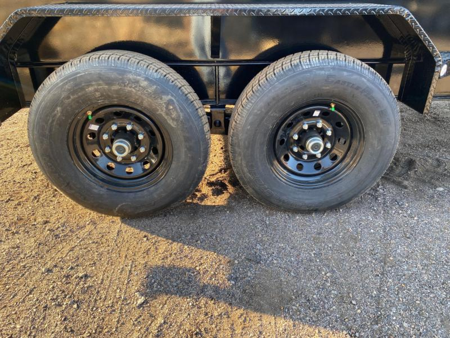 New 2023 MAXXD DTX 14' Dump Trailer