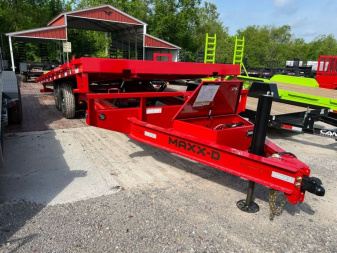 New 2025 MAXX-D TOX 102X22 PWR TILT DECKOVER Equipment Trailer
