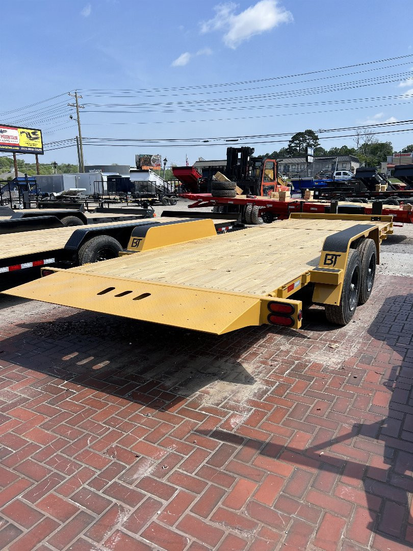 New 2025 Behnke TBCT 16K 22' Equipment Trailer