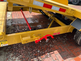 New 2025 Behnke TBCT 16K 22' Equipment Trailer