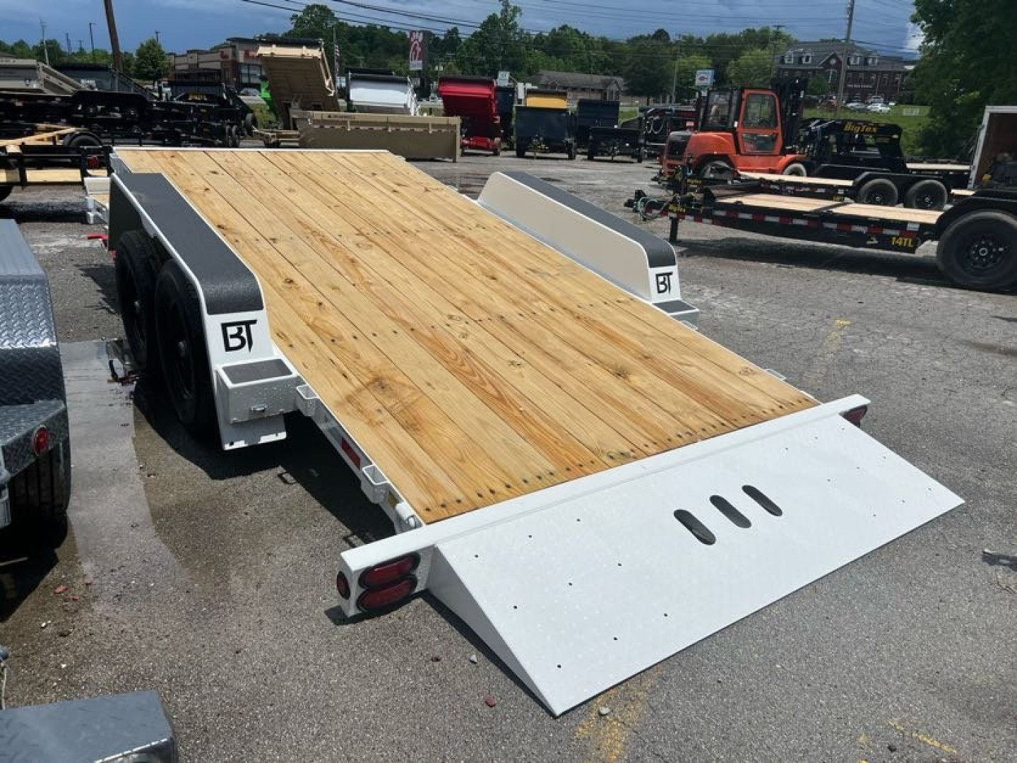 New 2025 Behnke TBCT 14K 20' TILT Equipment Trailer