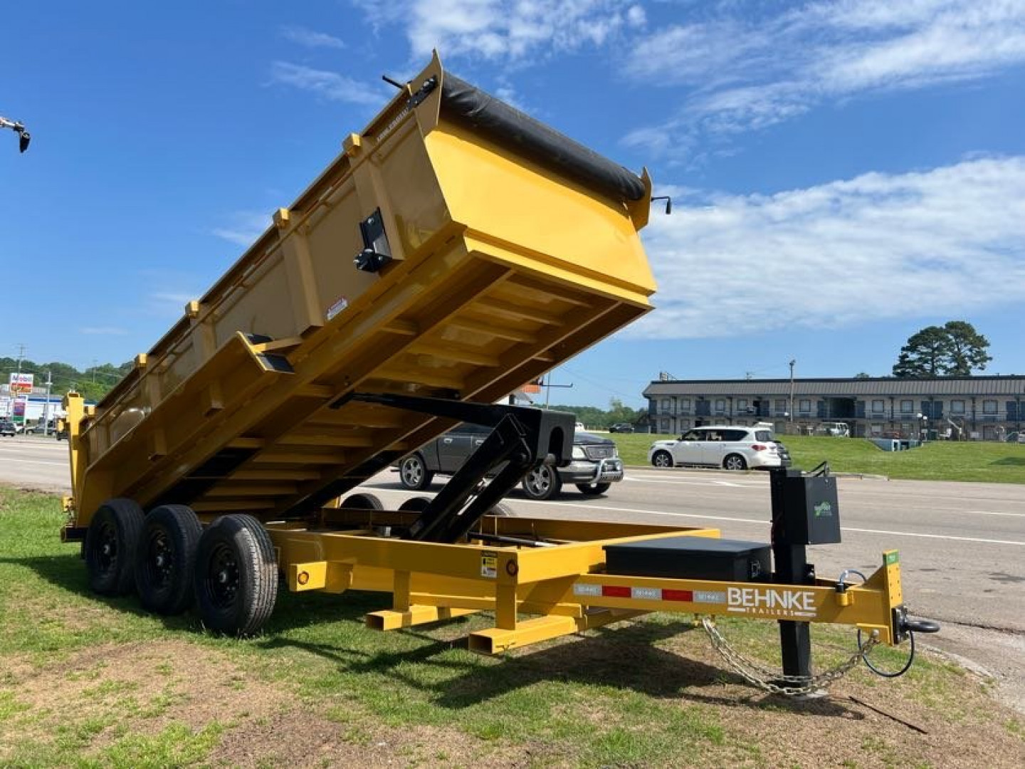 New 2025 Behnke LPD 83''X16' 3 AXLE Dump Trailer