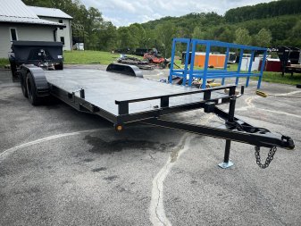 New 2025 P & T Trailers 82X20SSCH Car Hauler