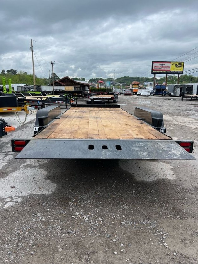 New 2025 Behnke TBCT 20K OAK RUB RAIL FLAPS Equipment Trailer
