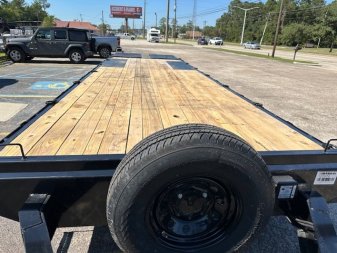 Used 2024 Norstar 8.5X30 Equipment Trailer