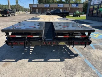 Used 2024 Norstar 8.5X30 Equipment Trailer