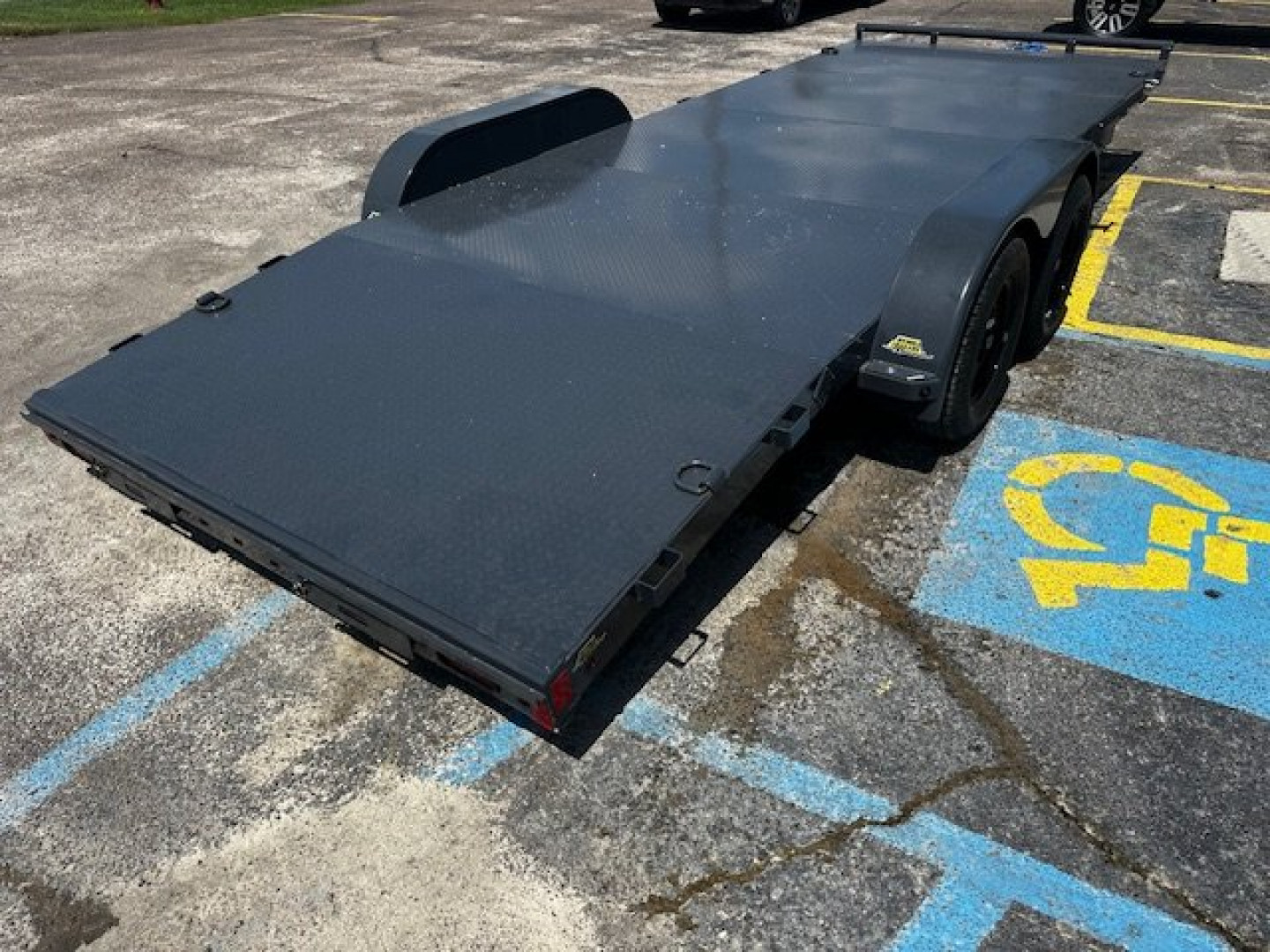 New 2025 Lamar Trailers 83x20 Car Hauler