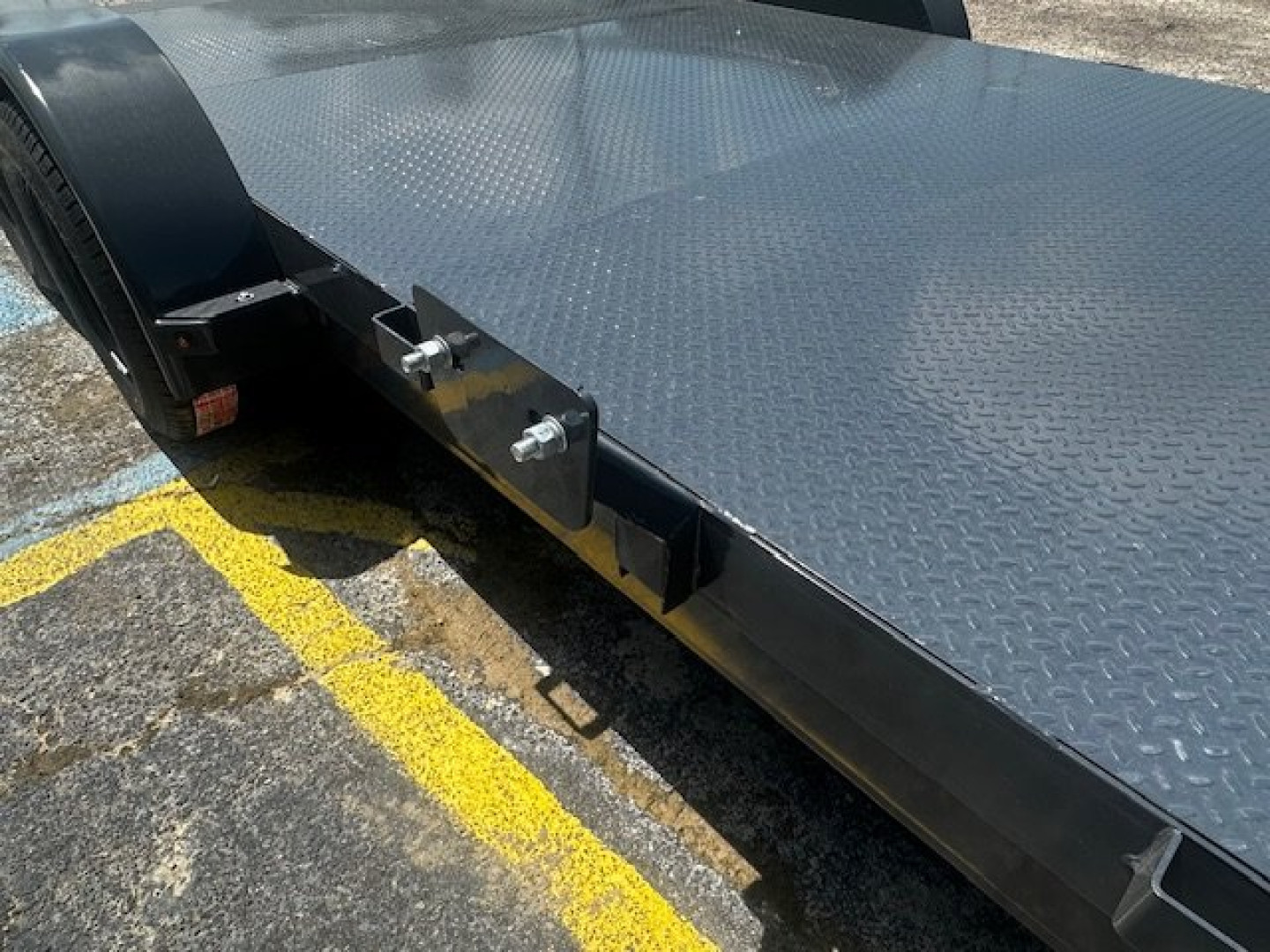 New 2025 Lamar Trailers 83x20 Car Hauler
