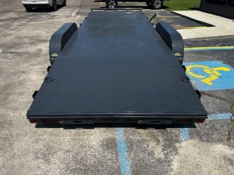 New 2025 Lamar Trailers 83x20 Car Hauler