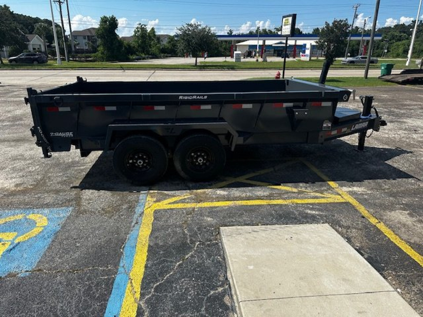 New 2025 Lamar Trailers 83x14 Dump Trailer