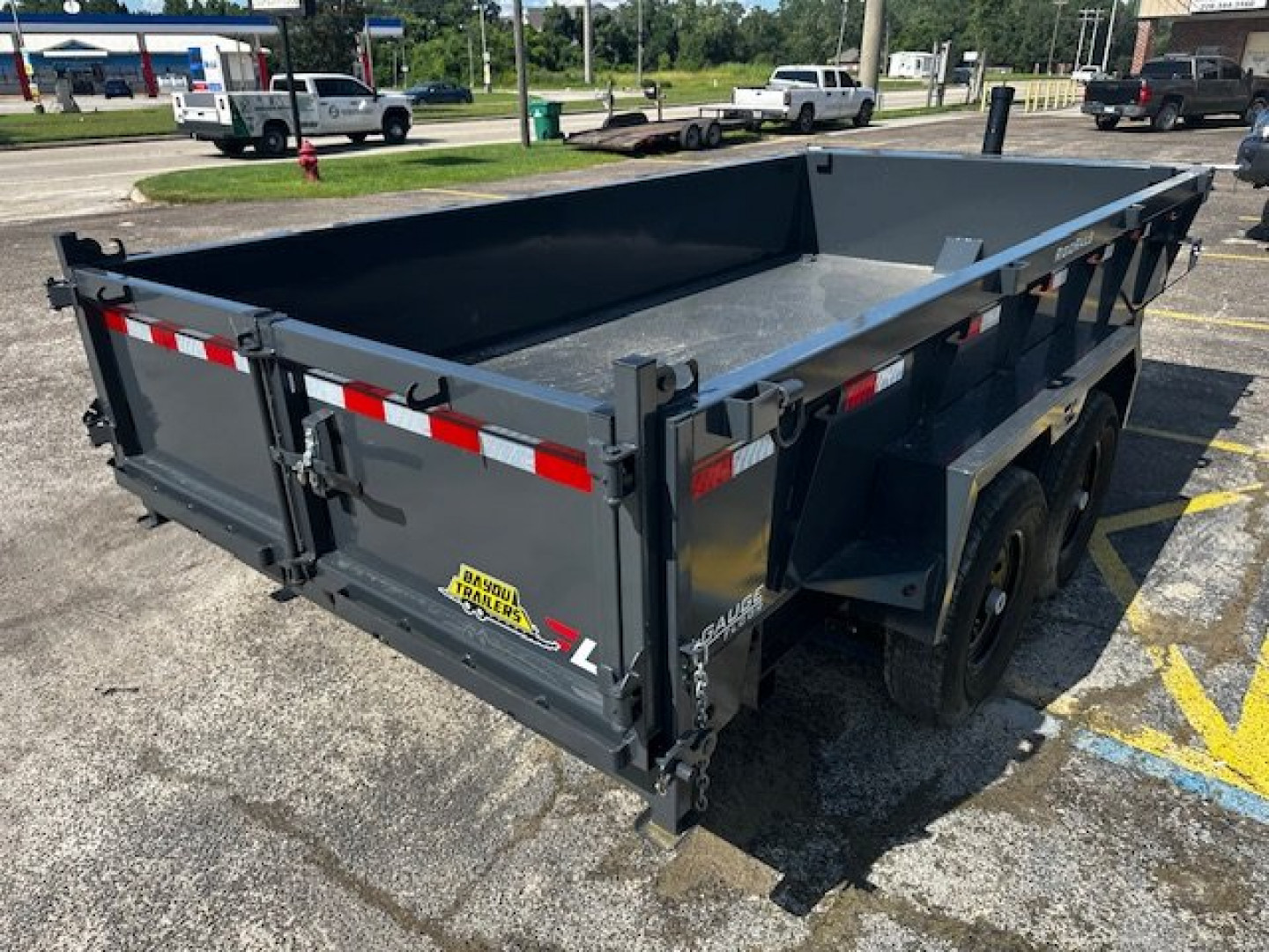 New 2025 Lamar Trailers 83x14 Dump Trailer