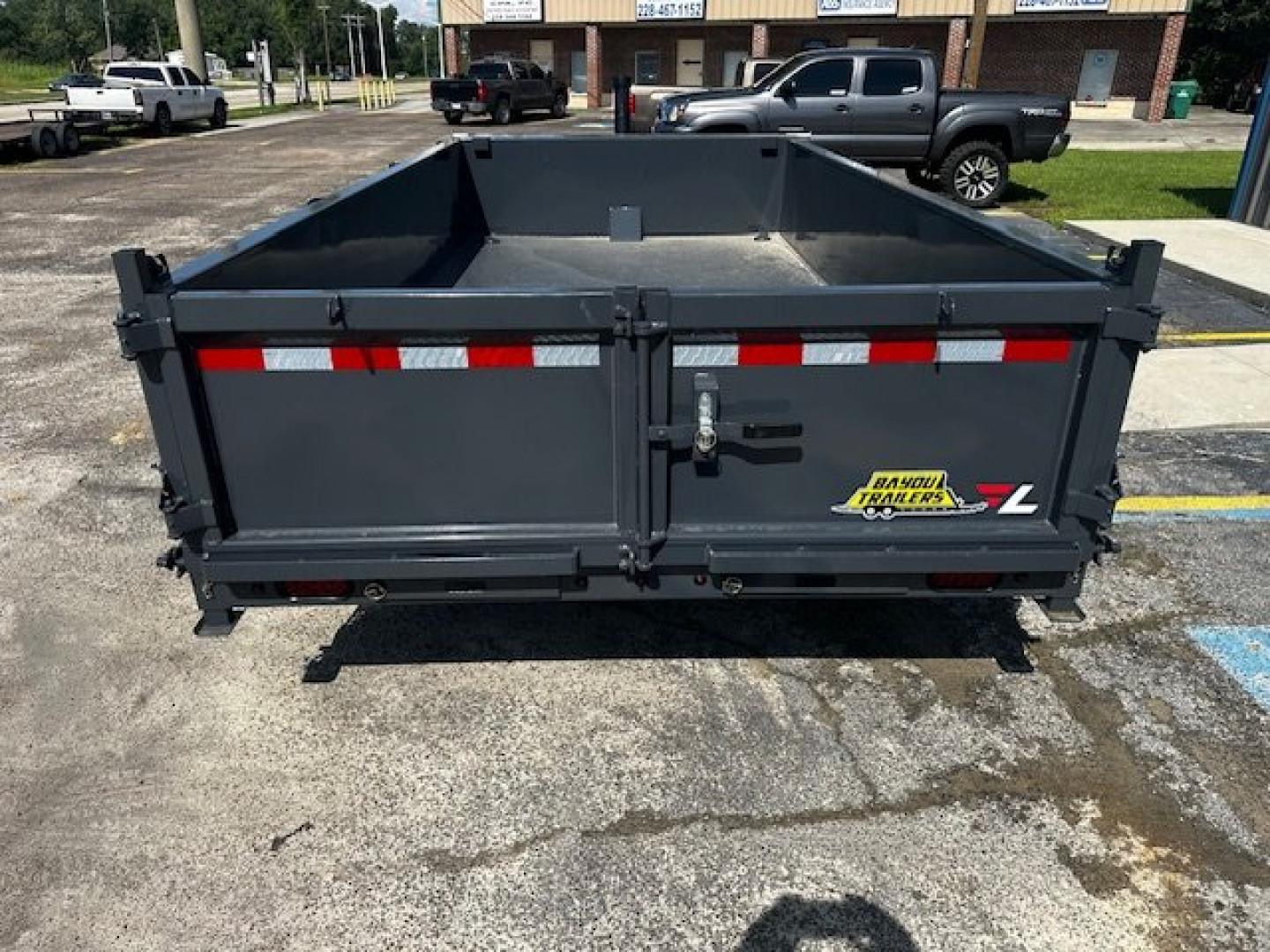 New 2025 Lamar Trailers 83x14 Dump Trailer