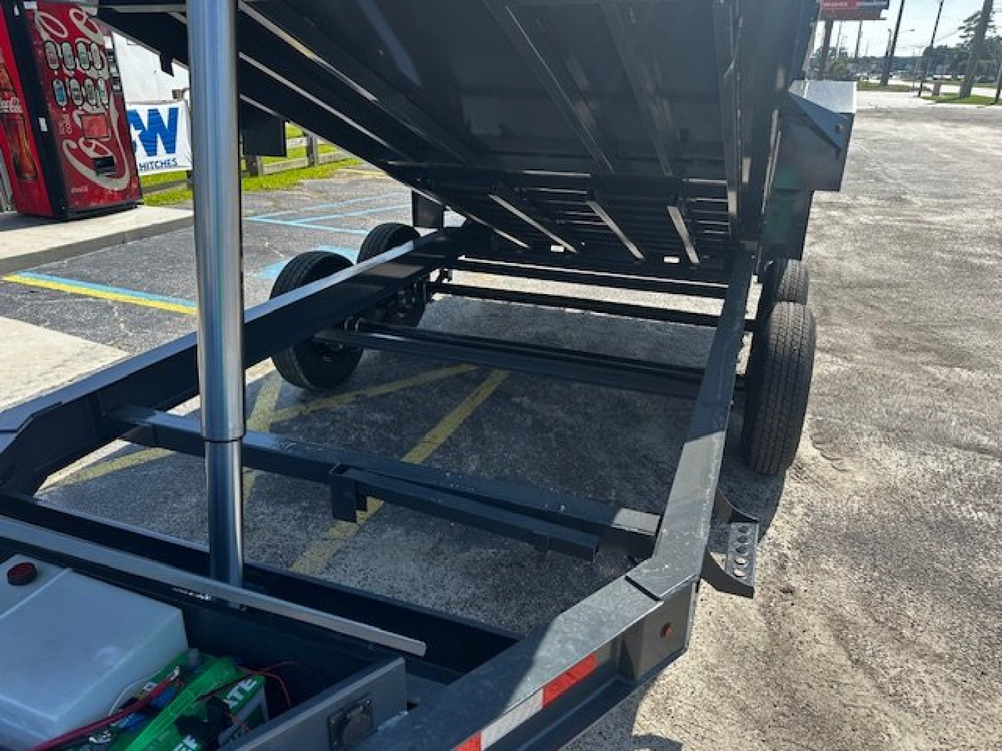 New 2025 Lamar Trailers 83x14 Dump Trailer