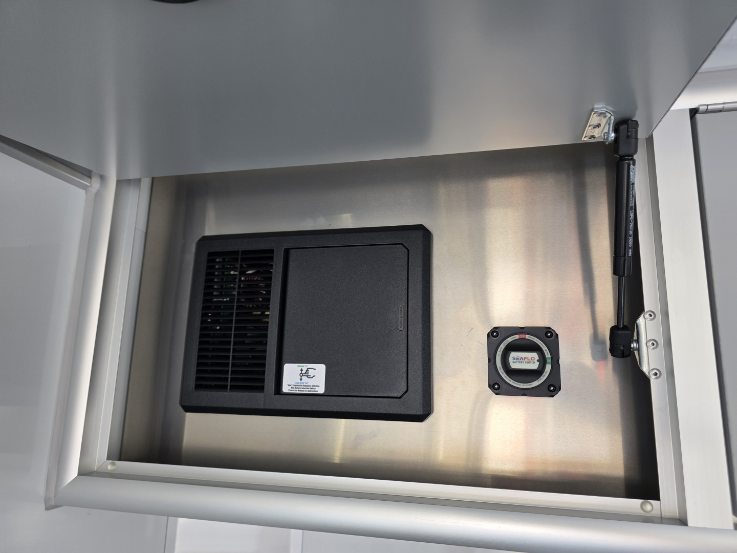 New 2025 inTech Trailers Cargo / Enclosed Trailer