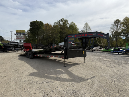 New 2025 MAXXD T8X GN 102X32 Equipment Trailer