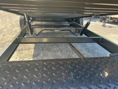 New 2025 MAXXD T8X GN 102X24 Equipment Trailer