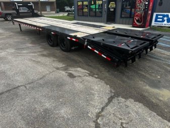 New 2024 Norstar 8.5x30 Gooseneck Equipment Trailer