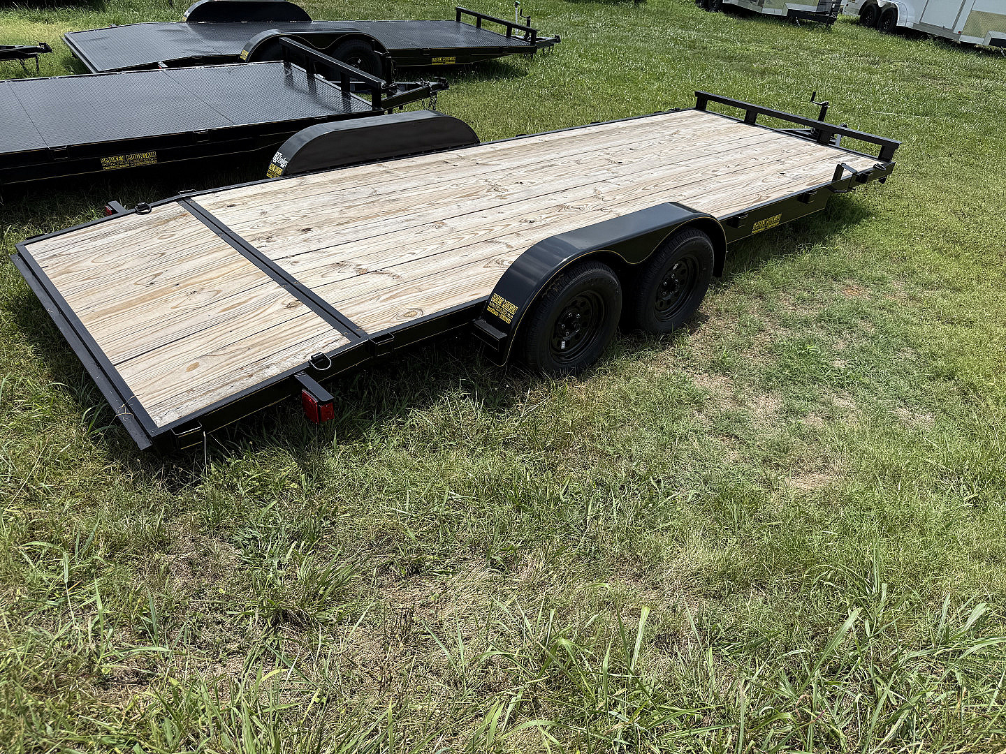 New 2025 P & T Trailers 7K 20' CARHAULER 2 BRK Car Hauler