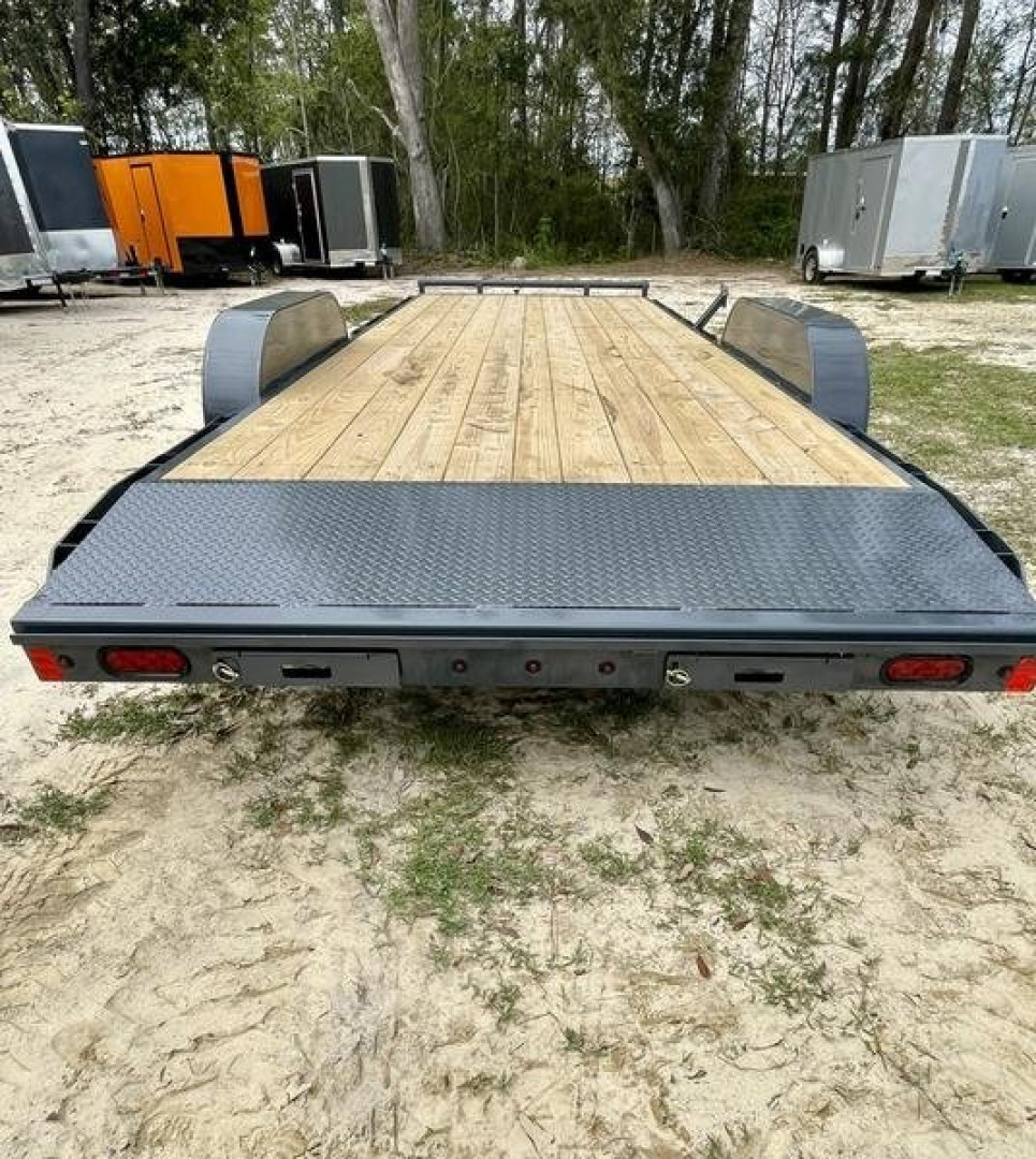 New 2024 Lamar Trailers 83x22 Car Hauler