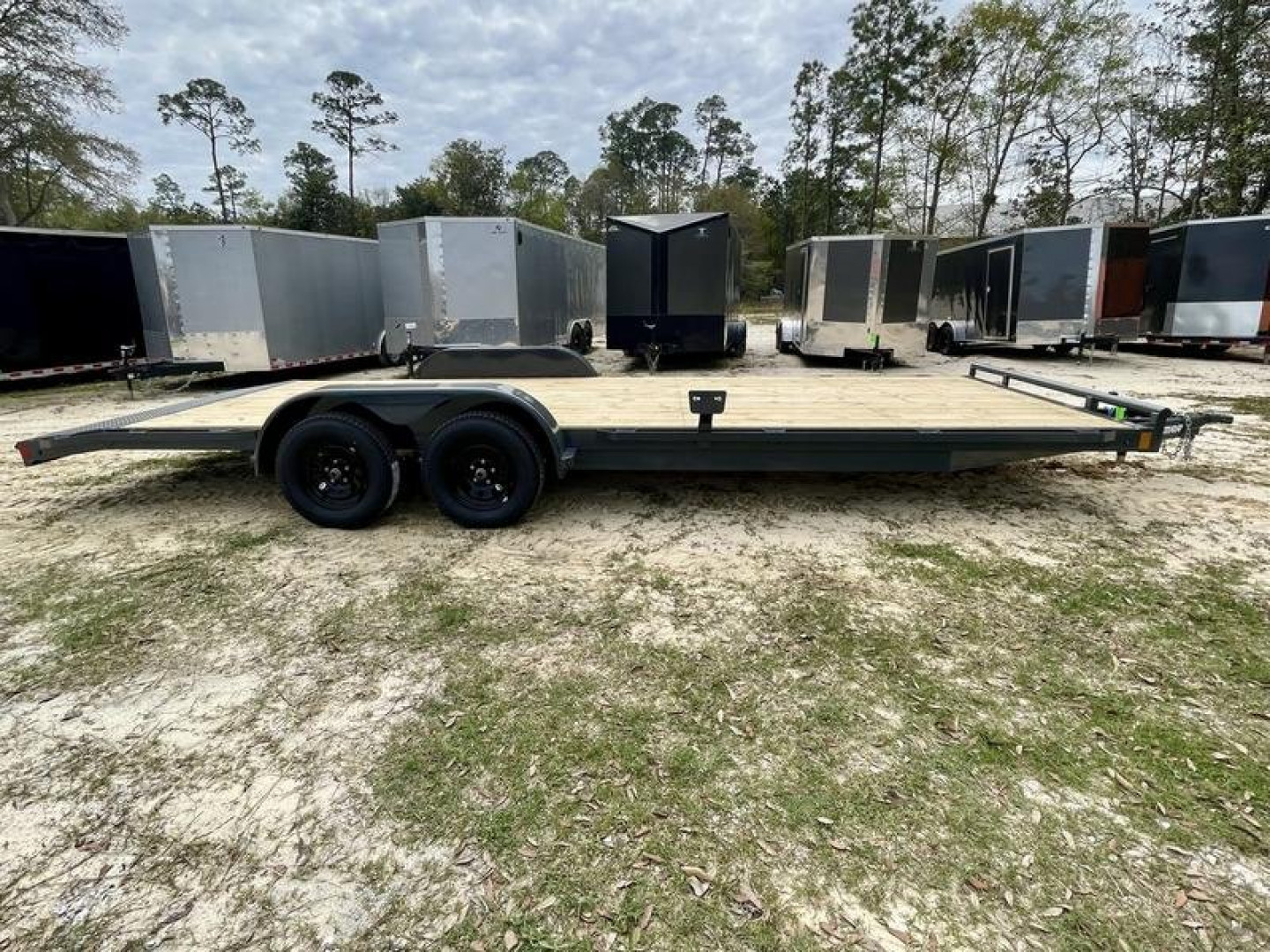 New 2024 Lamar Trailers 83x22 Car Hauler