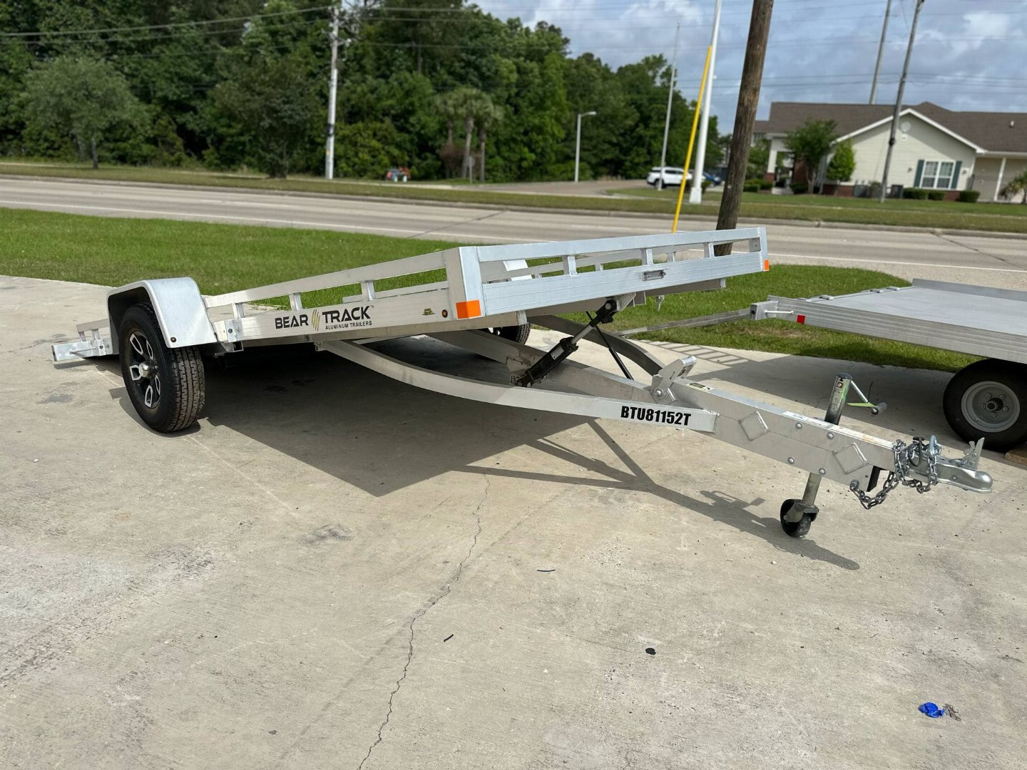 New 2023 Bear Track 6.75x12.5 Tilt Deck