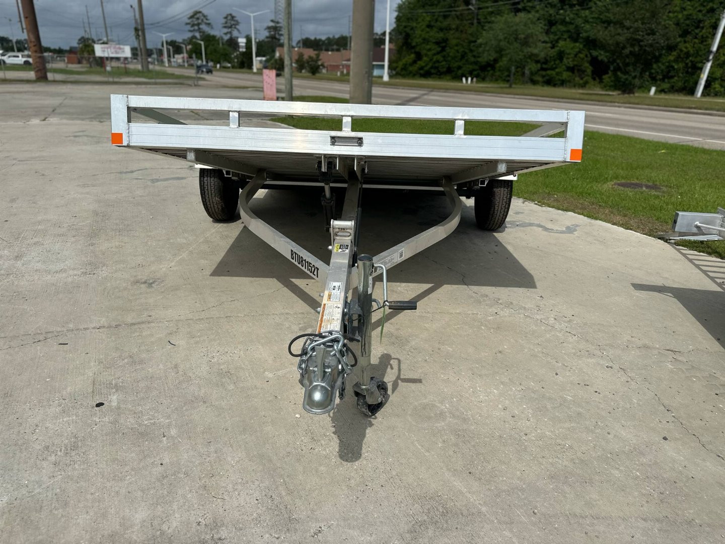 New 2023 Bear Track 6.75x12.5 Tilt Deck